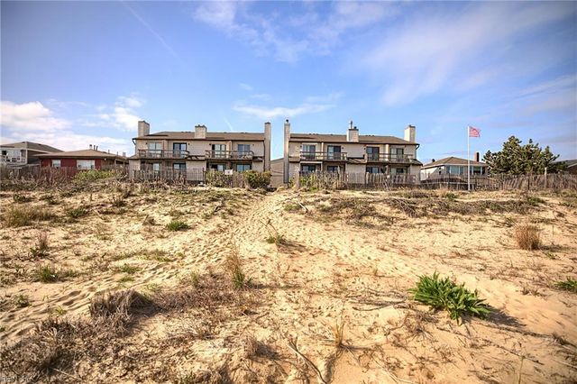 914 W Ocean View Ave Apt 201, Norfolk, VA 23503