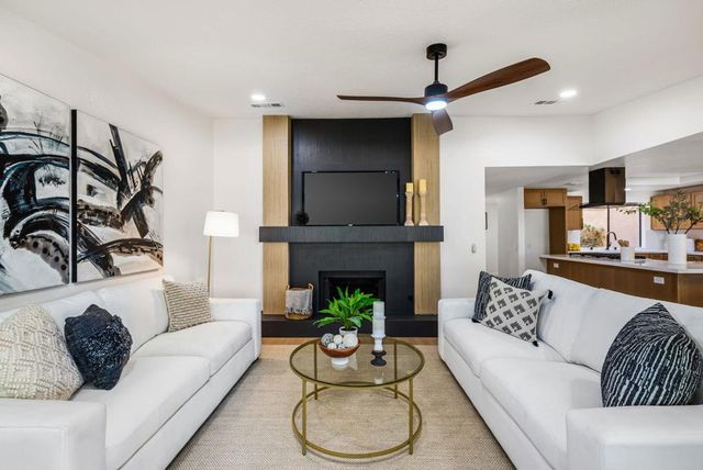 4 Maximo Way, Palm Desert, CA 92260