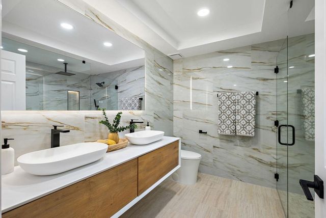 4 Maximo Way, Palm Desert, CA 92260