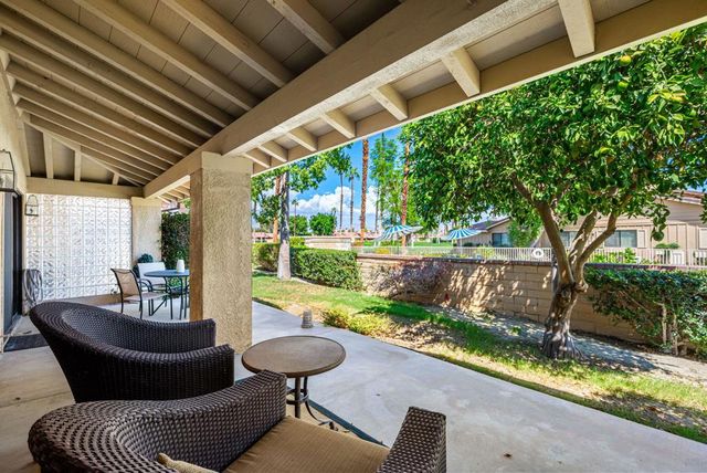 4 Maximo Way, Palm Desert, CA 92260