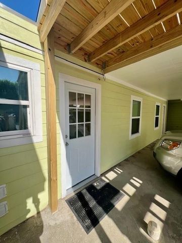 2305 55th Street 3, Galveston, TX 77551