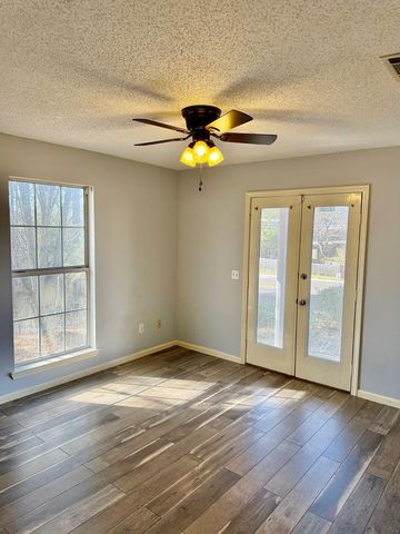 3341 Flowers Chapel Rd, Dothan, AL 36305