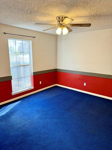 3341 Flowers Chapel Rd, Dothan, AL 36305