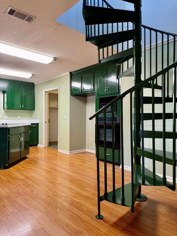 3341 Flowers Chapel Rd, Dothan, AL 36305