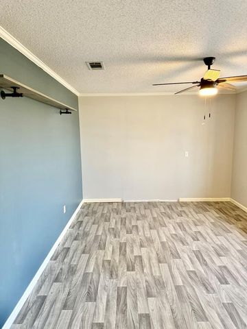 3341 Flowers Chapel Rd, Dothan, AL 36305