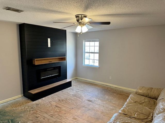 3341 Flowers Chapel Rd, Dothan, AL 36305