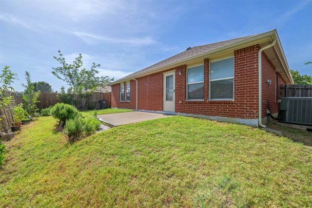 2336 Cavalry Drive, Fort Worth, TX 76177