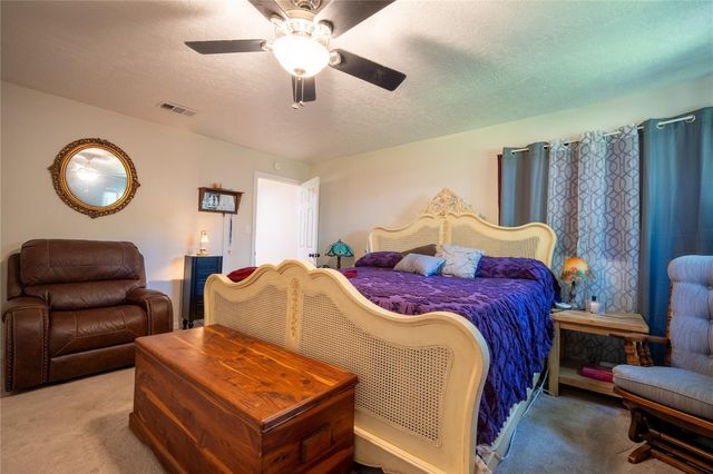 145 Inlet Drive, Livingston, TX 77351