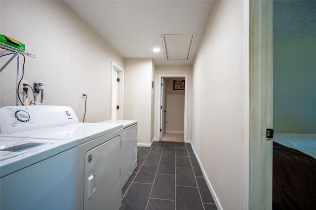 145 Inlet Drive, Livingston, TX 77351