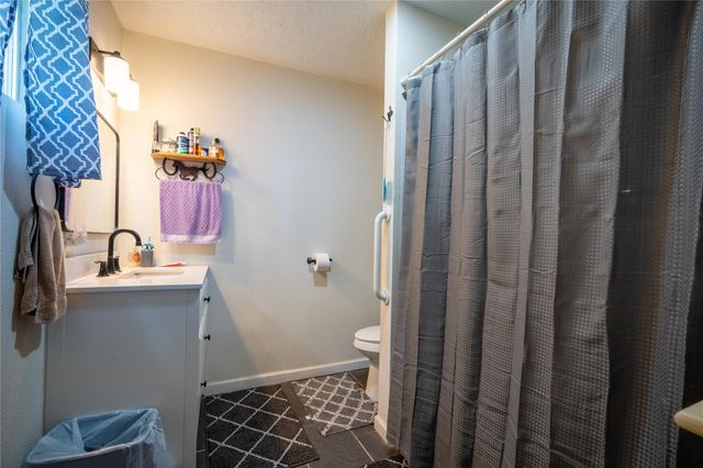 145 Inlet Drive, Livingston, TX 77351