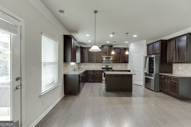 174 Cherokee Reserve Circle, Canton, GA 30115