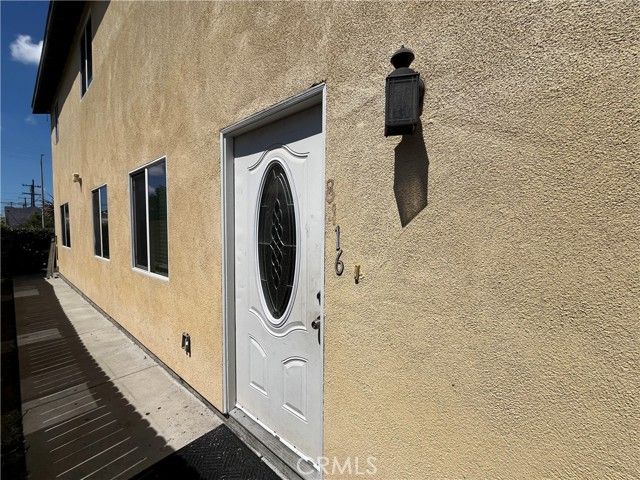 8416 Hooper Avenue, Los Angeles, CA 90001