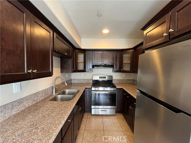 8416 Hooper Avenue, Los Angeles, CA 90001