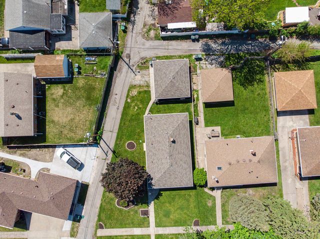 7426 Park Place, Hammond, IN 46324