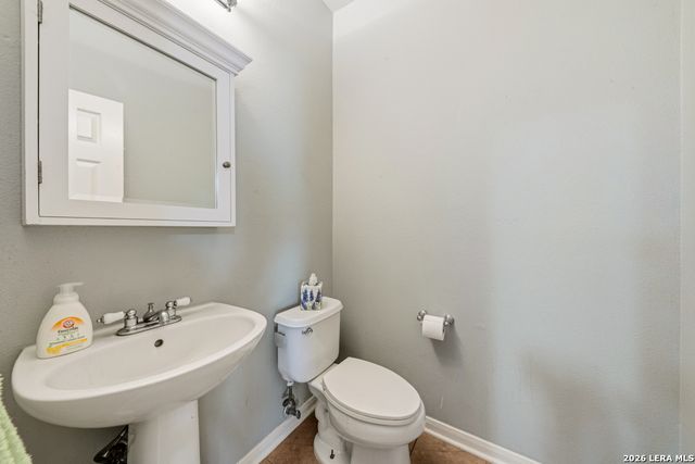 103 Terra Cotta, Universal City, TX 78148