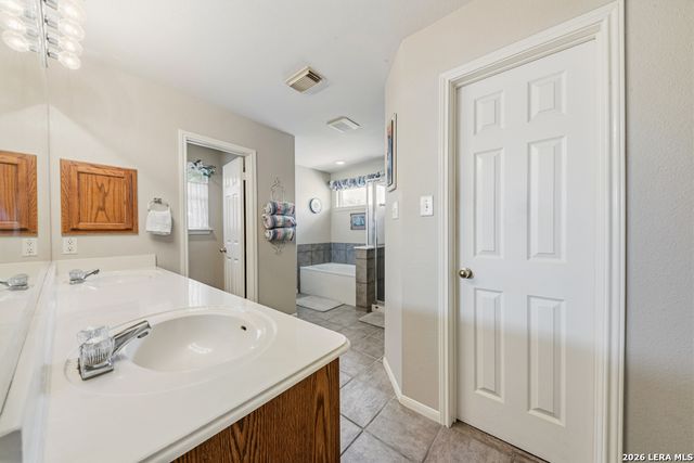 103 Terra Cotta, Universal City, TX 78148