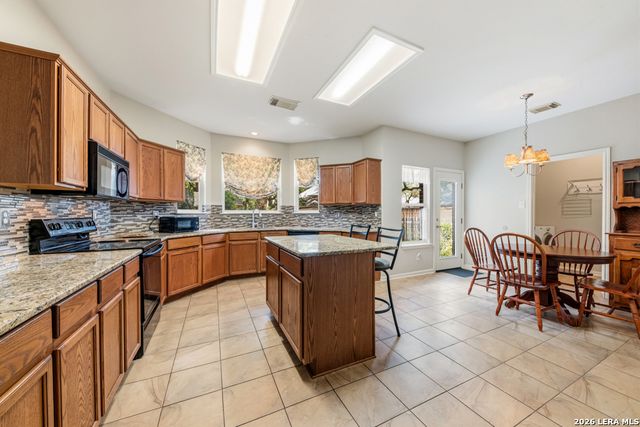 103 Terra Cotta, Universal City, TX 78148