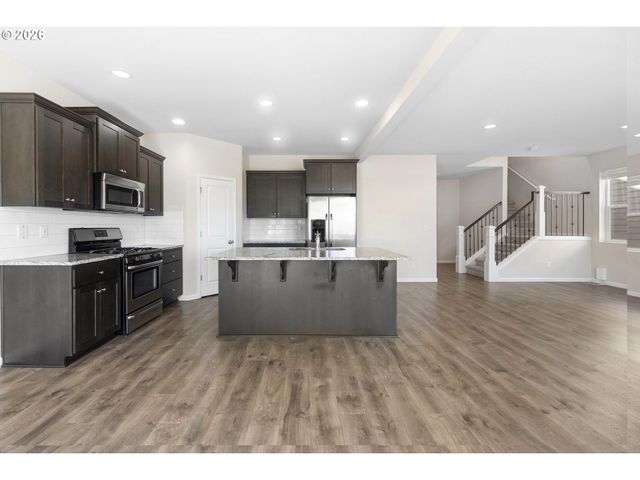 17114 Se RHODODENDRON St, Happy Valley, OR 97086