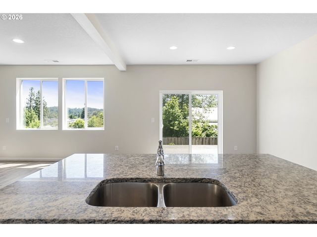 17114 Se RHODODENDRON St, Happy Valley, OR 97086