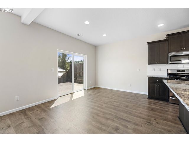 17114 Se RHODODENDRON St, Happy Valley, OR 97086