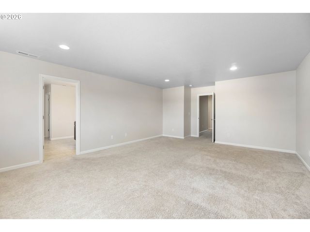 17114 Se RHODODENDRON St, Happy Valley, OR 97086