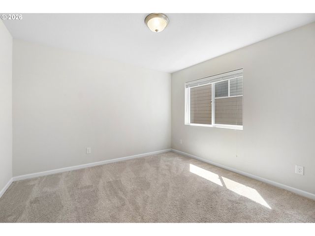 17114 Se RHODODENDRON St, Happy Valley, OR 97086
