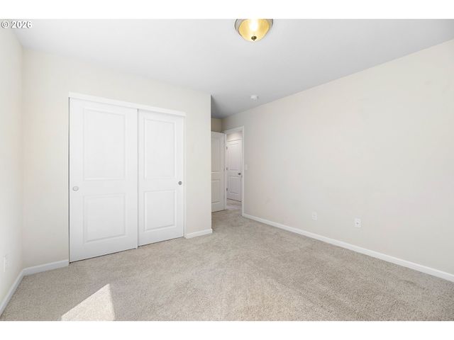17114 Se RHODODENDRON St, Happy Valley, OR 97086