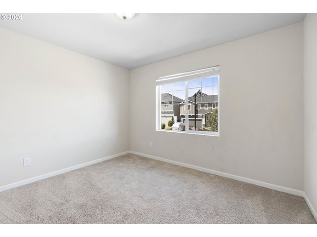17114 Se RHODODENDRON St, Happy Valley, OR 97086