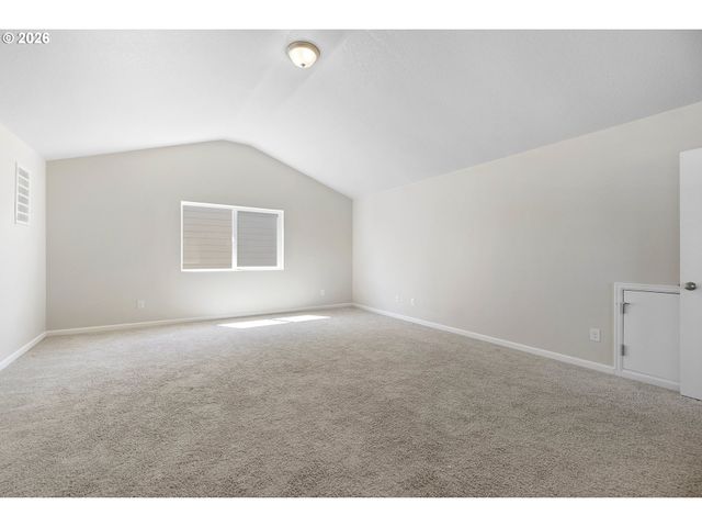 17114 Se RHODODENDRON St, Happy Valley, OR 97086