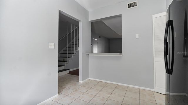 11717 WESSON CIRCLE E, Tampa, FL 33618