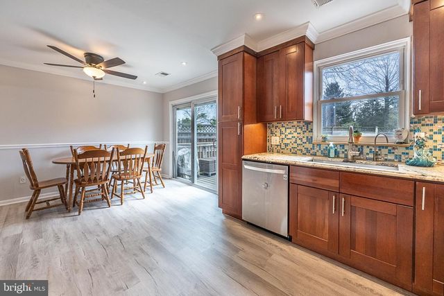 11 MILLS CT, Lovettsville, VA 20180