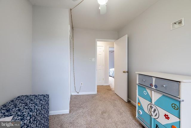 11 MILLS CT, Lovettsville, VA 20180