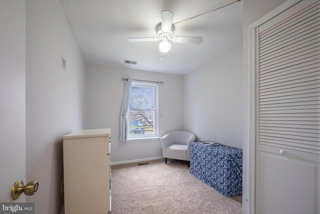 11 MILLS CT, Lovettsville, VA 20180