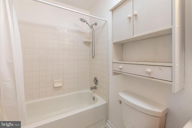 11 MILLS CT, Lovettsville, VA 20180