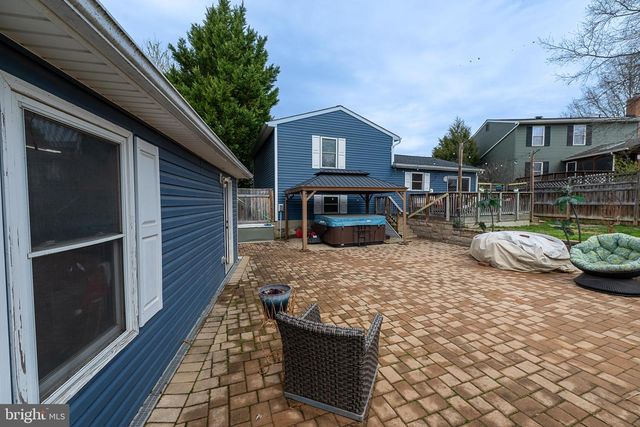 11 MILLS CT, Lovettsville, VA 20180