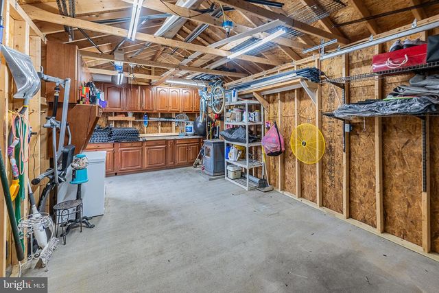 11 MILLS CT, Lovettsville, VA 20180