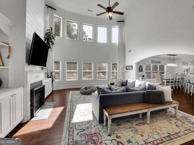 41 Lake Sydney Drive, Dawsonville, GA 30534