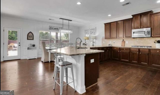 41 Lake Sydney Drive, Dawsonville, GA 30534