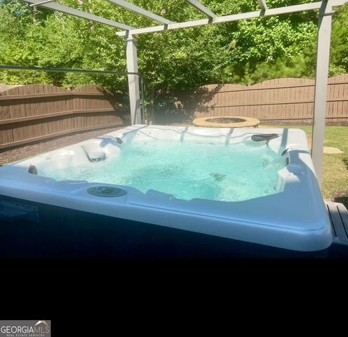 41 Lake Sydney Drive, Dawsonville, GA 30534