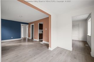 1313 1/2 CAMDEN Drive, Charleston, WV 25302