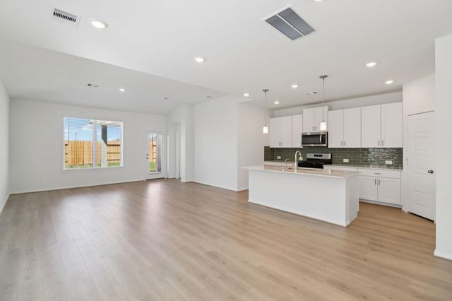 1222 Romany Fields Drive, Huffman, TX 77336