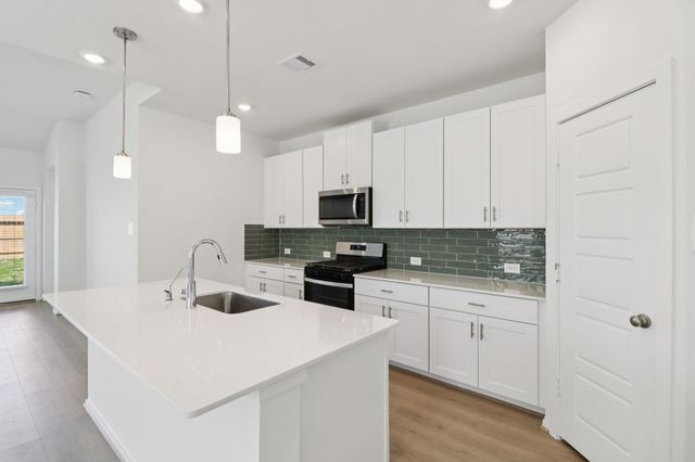 1222 Romany Fields Drive, Huffman, TX 77336