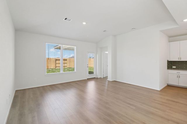 1222 Romany Fields Drive, Huffman, TX 77336