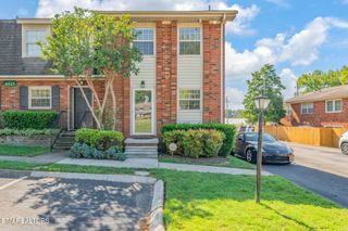 6525 Deane Hill Drive 19, Knoxville, TN 37919