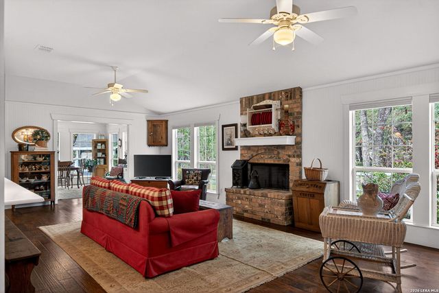 2 SONATA CIR, Wimberley, TX 78676
