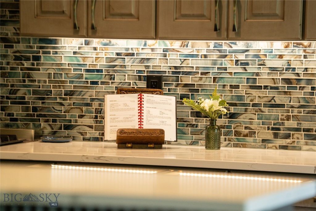 13011 Cottonwood Canyon Road, Bozeman, MT 59718 photo 26