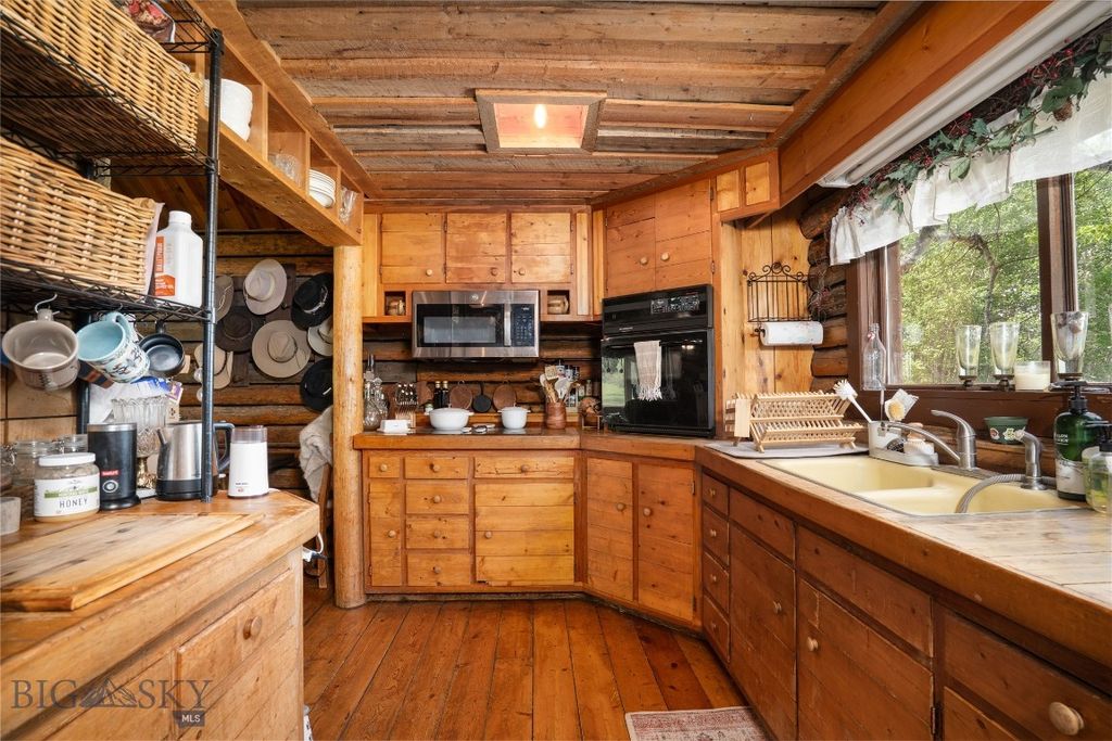 13011 Cottonwood Canyon Road, Bozeman, MT 59718 photo 59