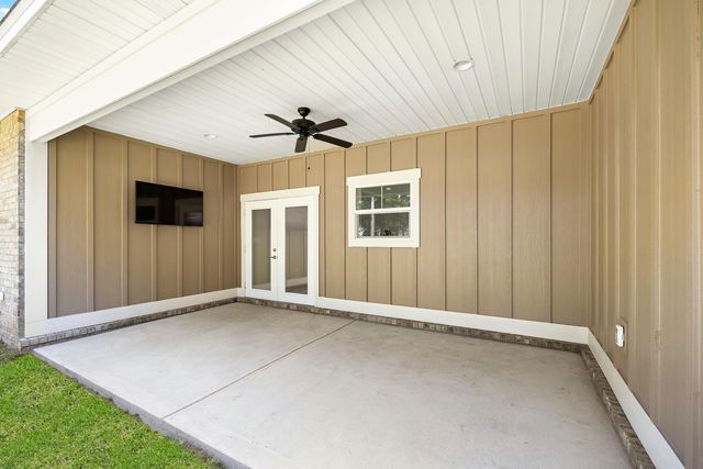 61 Spruce Street, Freeport, FL 32439