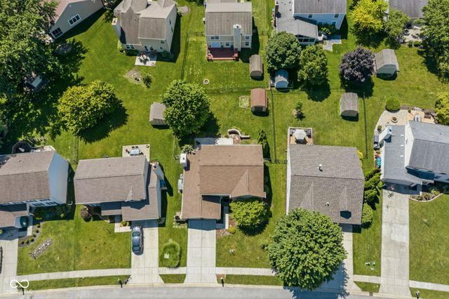 8897 Tanner Drive, Fishers, IN 46038