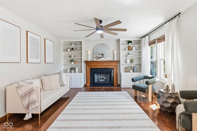 8897 Tanner Drive, Fishers, IN 46038